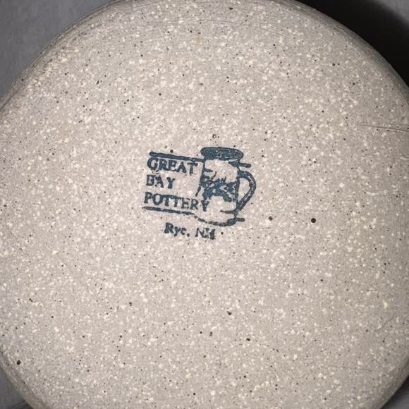 Great Bay Pottery Stoneware Coffee Tea Mugs Set Of 2 Blueberry Vines Handmade - Picture 6 of 6